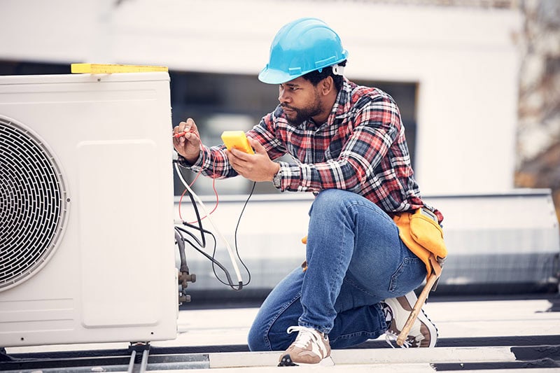 What Is the Average Service Life of a Rooftop Package Unit?